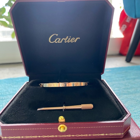 Cartier 18k Rose Gold Size 17 Love Bracelet